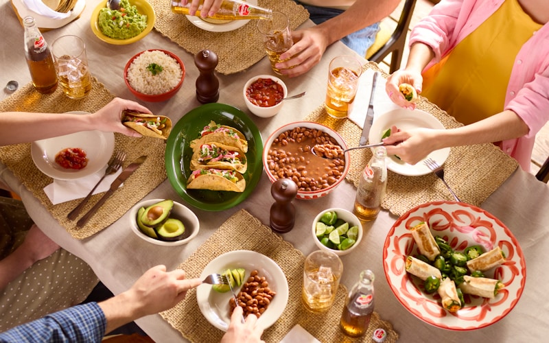 全家福聚餐 Family Gathering